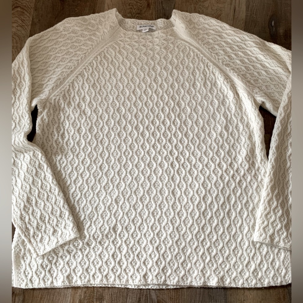 St John’s Bay Sweater Size XL